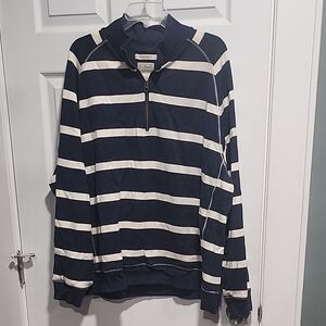 L.L. Bean Men's Zip Up Navy and Cream Sweater